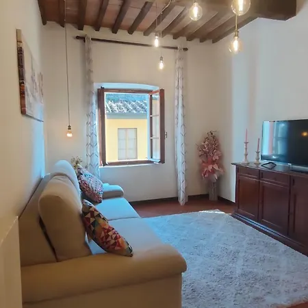 Casailariavicopisano Apartmán *